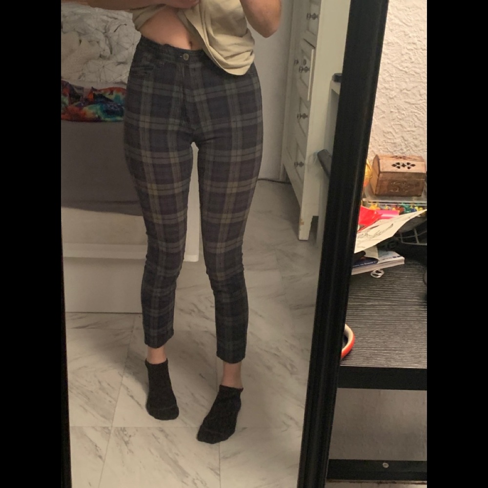 Brandy Melville pants